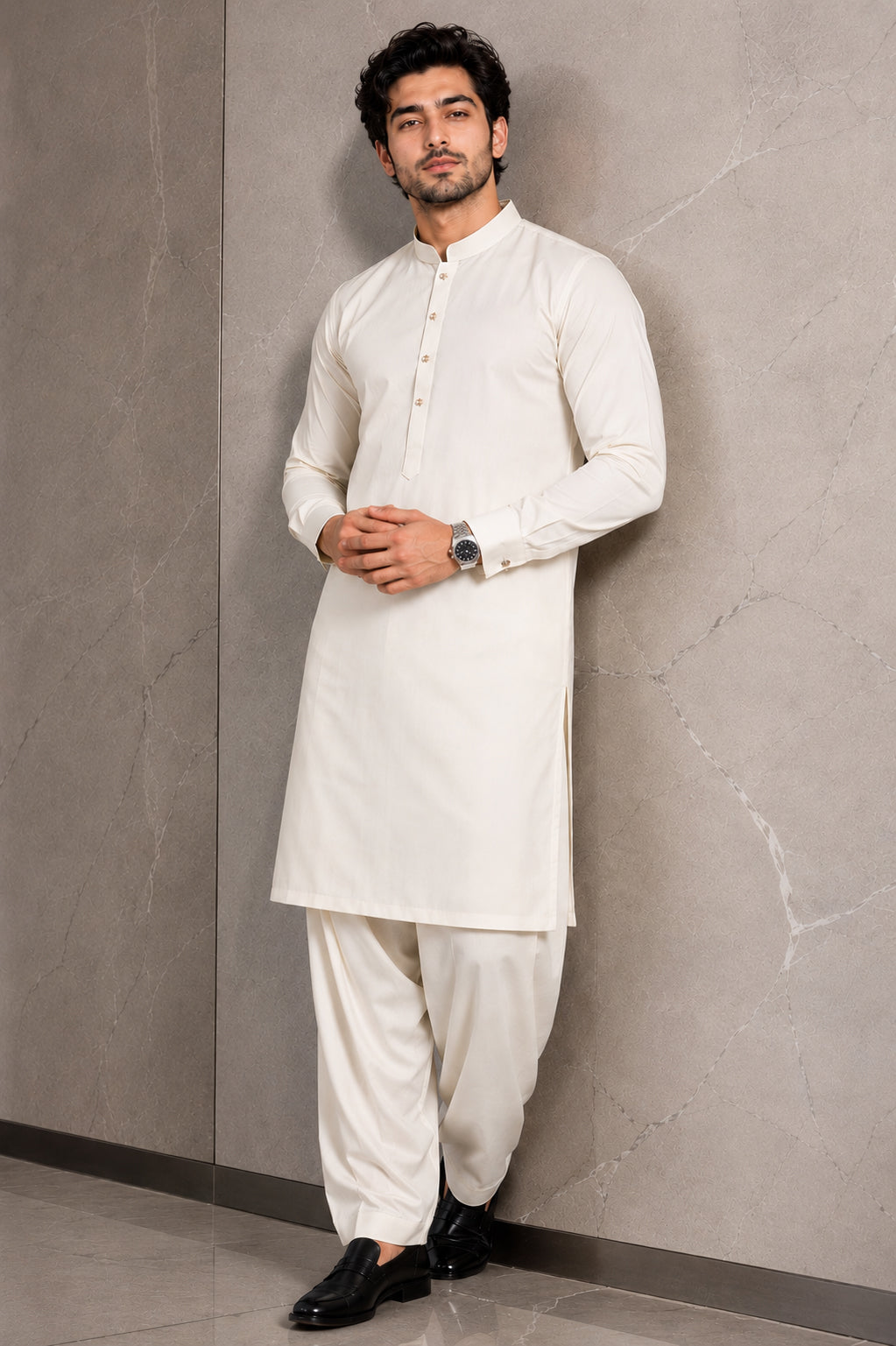 PLAIN WHITE KURTA SHALWAR